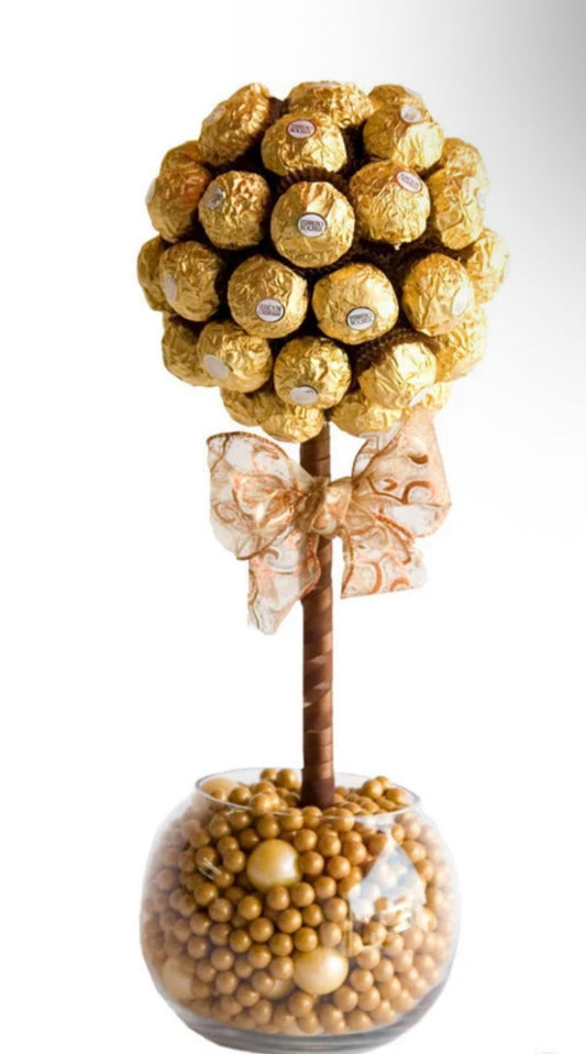 🌟 Ferrero Rocher Tree – Luxury Chocolate Gift